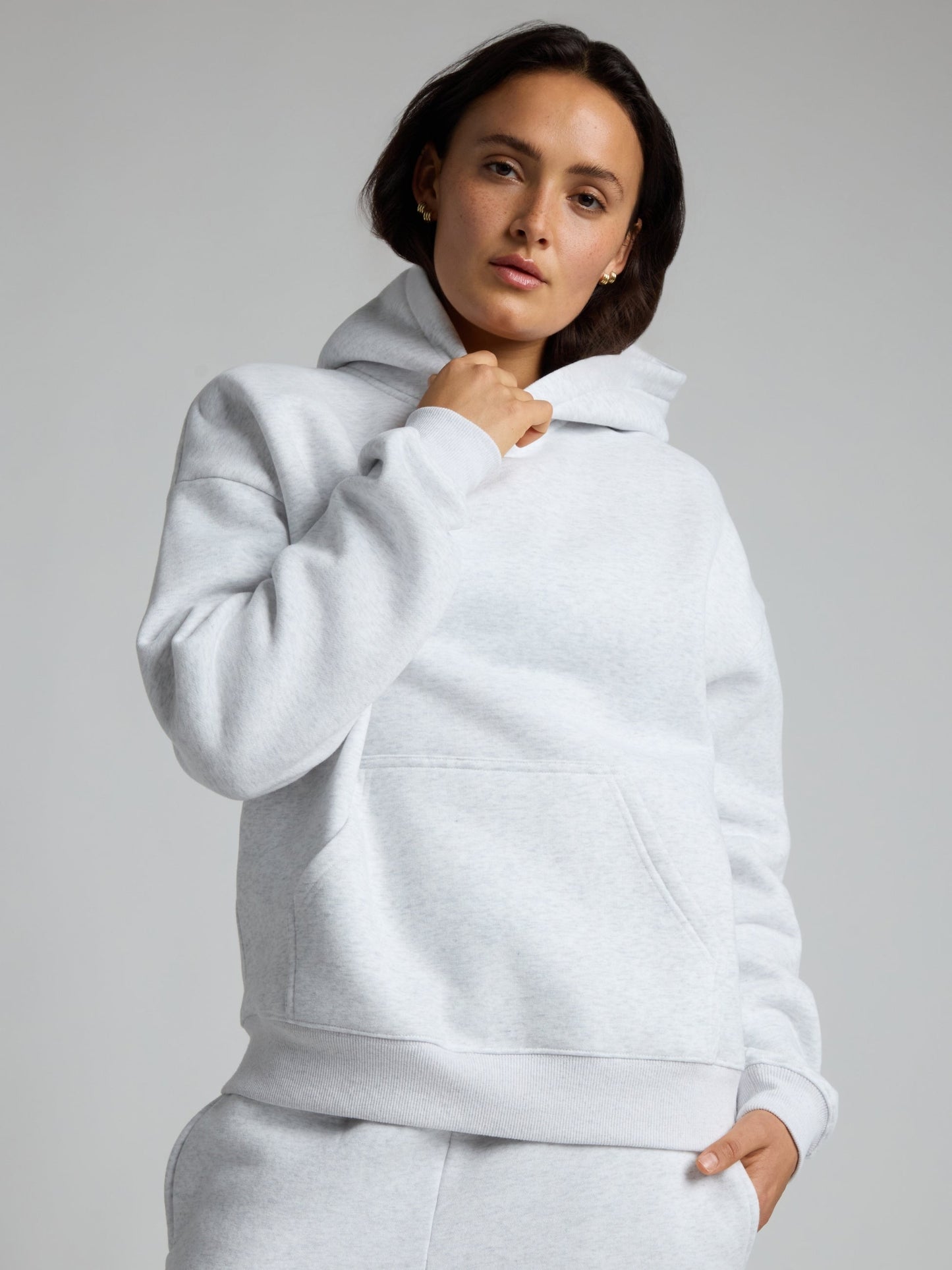 https://www.comfrt.com/products/crop-hoodie