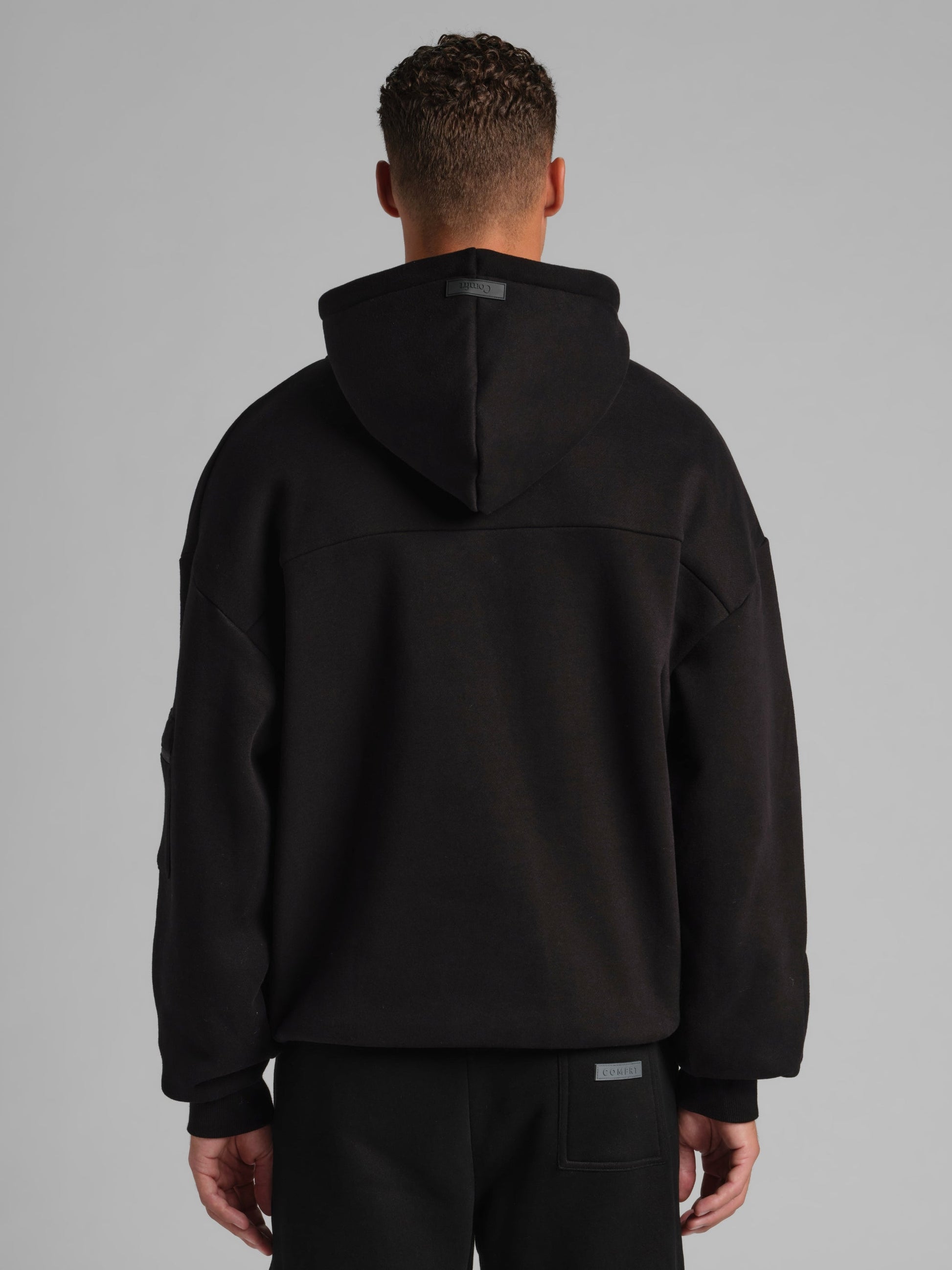 Comfrt Snak™ Hoodie Unisex Heavyweight Fleece mit 6 Snacktaschen