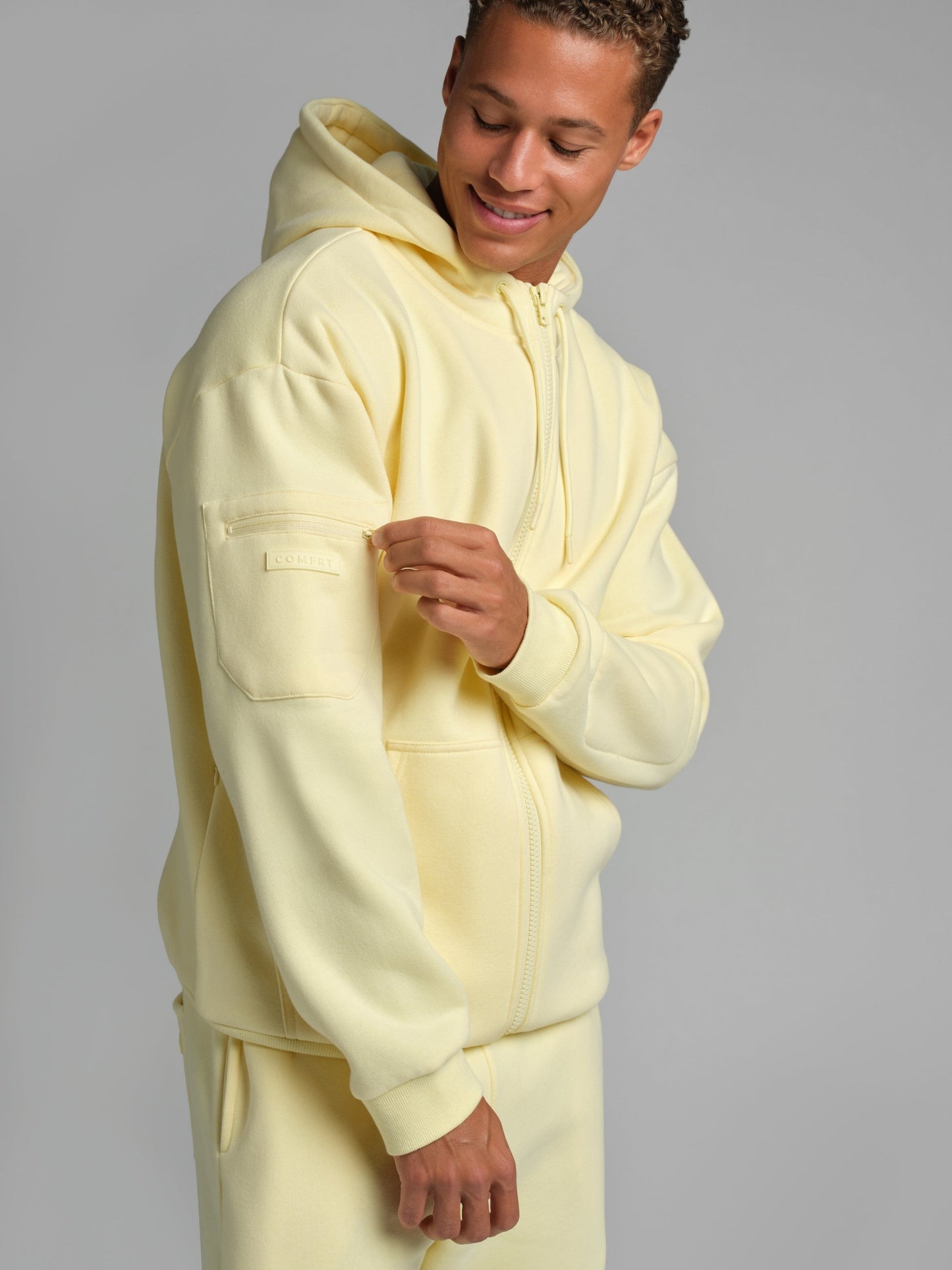 Comfrt Airplane Mode Travel Zip Hoodie Vollreißverschluss