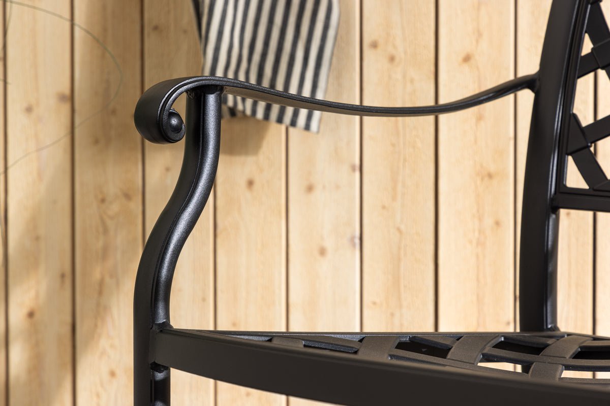 Luxusbetten24 Auri Aluminium Gartenstuhl Set 4er Schwarz Schlicht