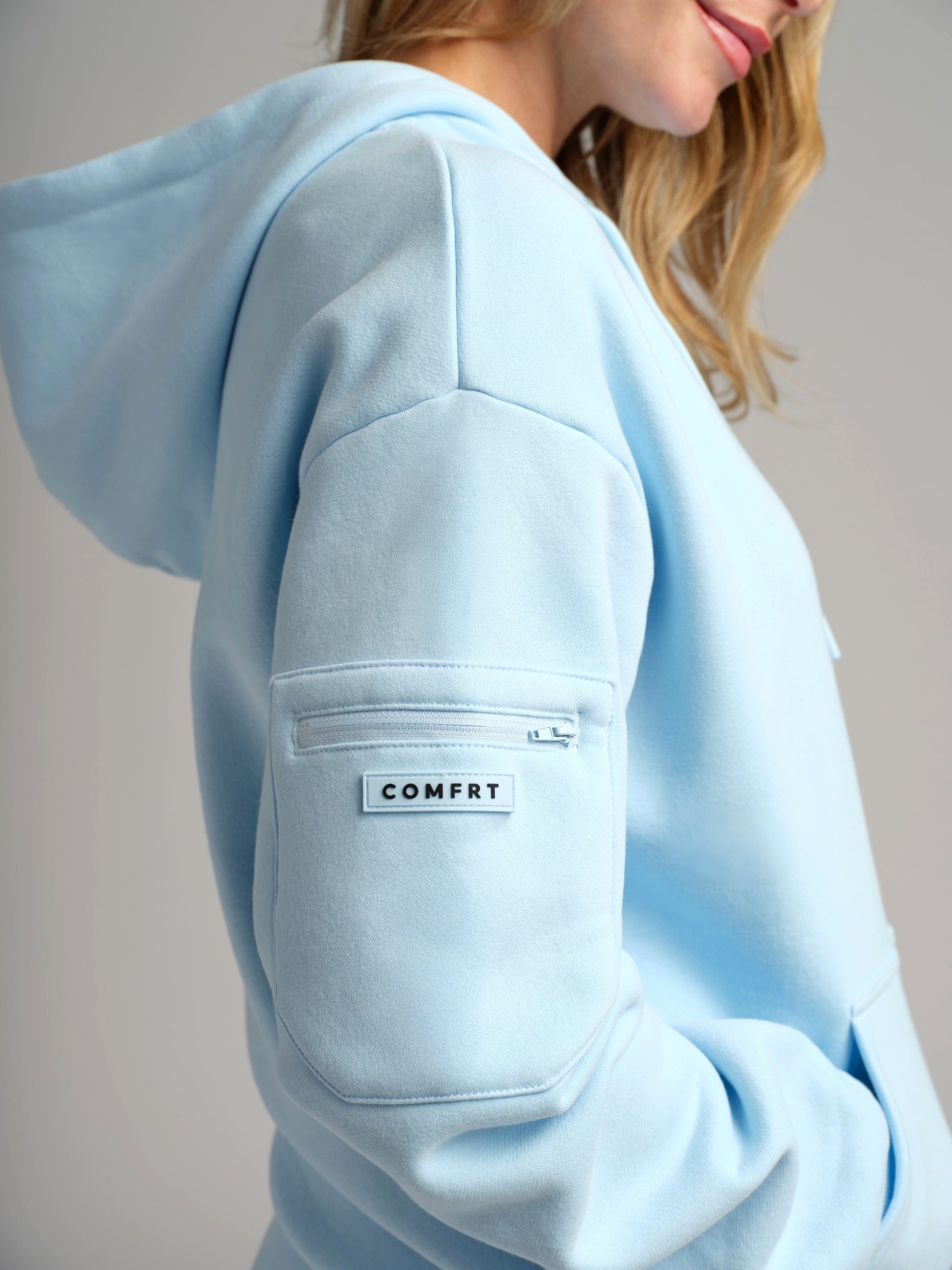 Comfrt VIP Airplane Mode Ultraweicher Reisekapuzenpullover Silk-Linie Babyblau