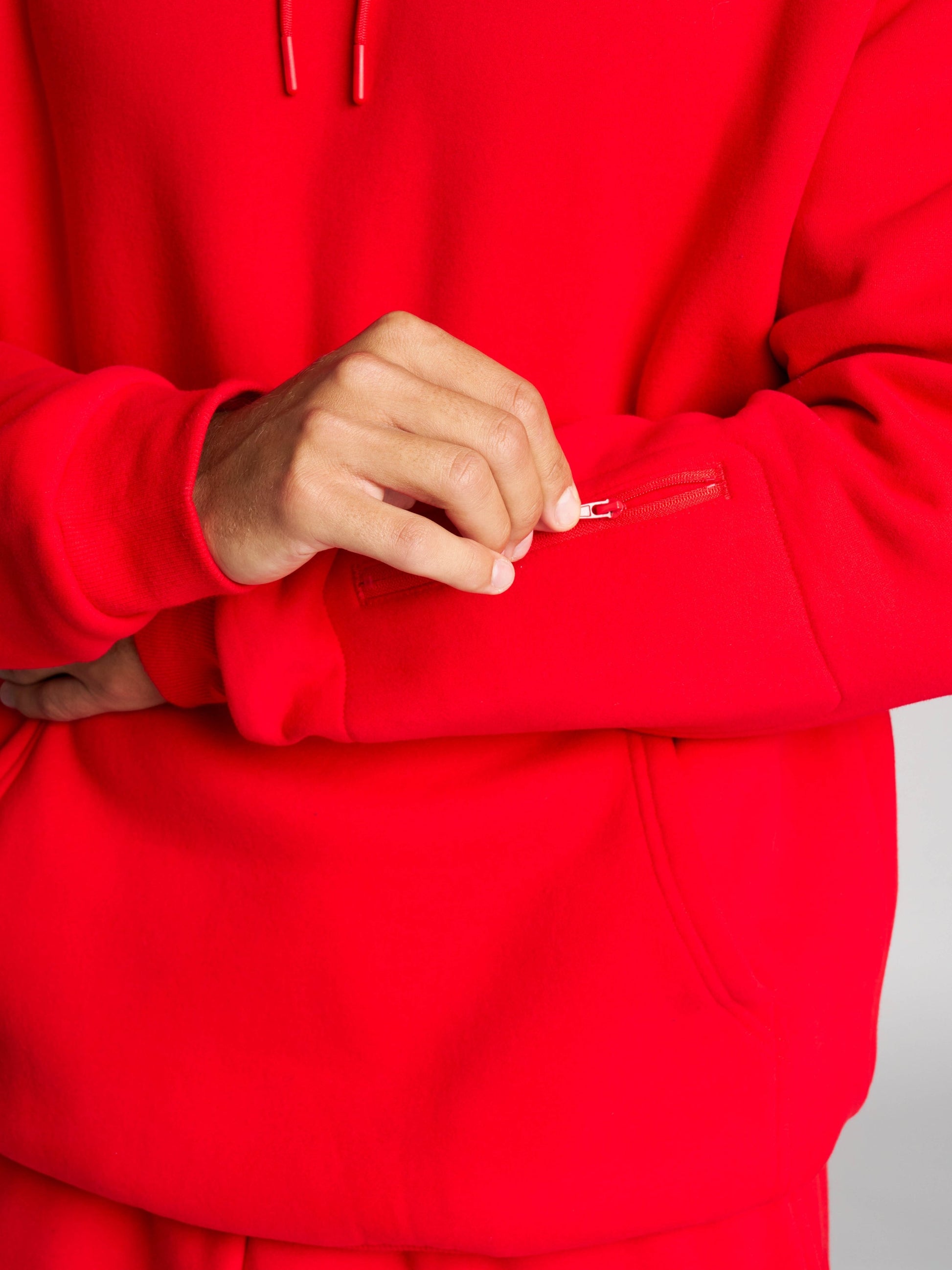 Comfrt Airplane Mode Travel Hoodie mit integrierter Augenmaske