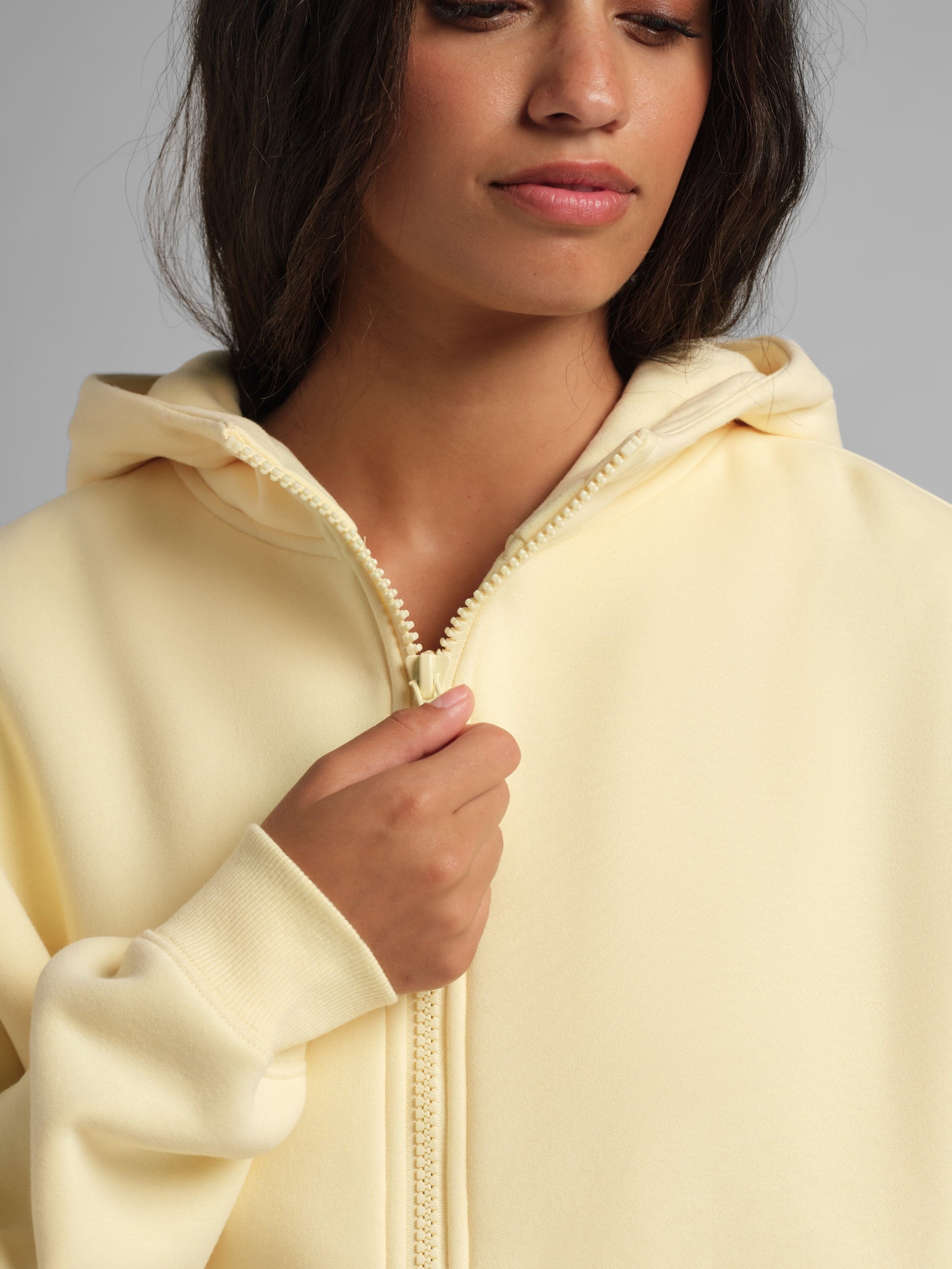 Comfrt Basic Crop Zip Hoodie CloudTouch