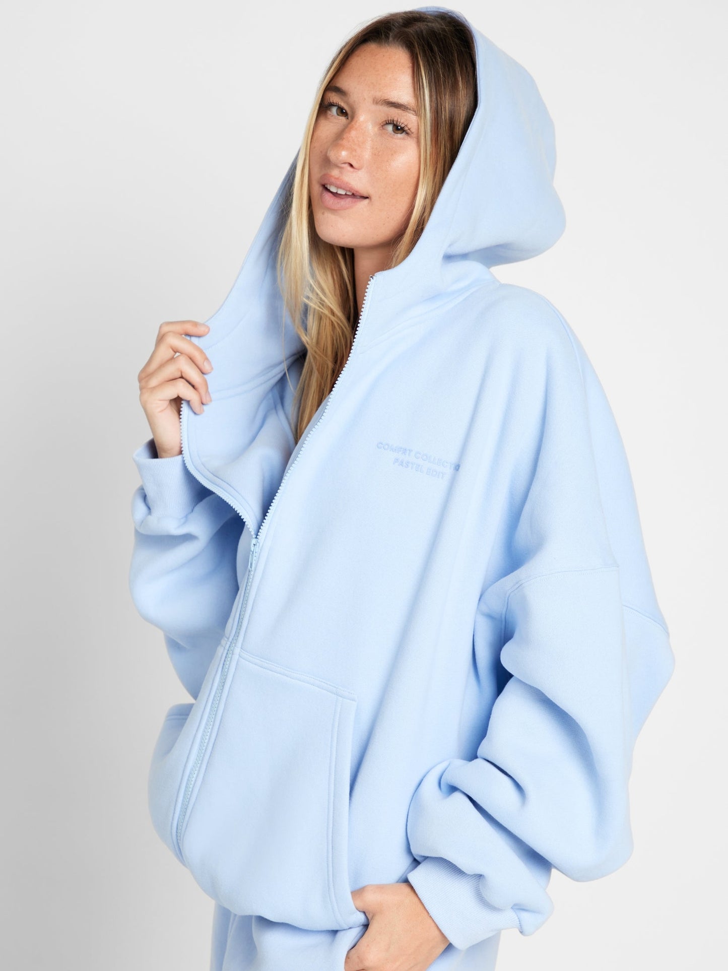 Comfrt Pastel Zip Hoodie CloudTouch Fleece