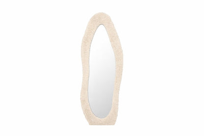 Spiegel Hani – Beige Kunstfellrahmen, organische Form