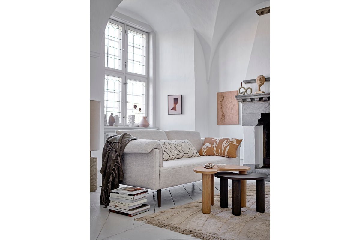 Luxusbetten24 Siena Couchtisch Organischer Gummibaumholz Modern Braun Design