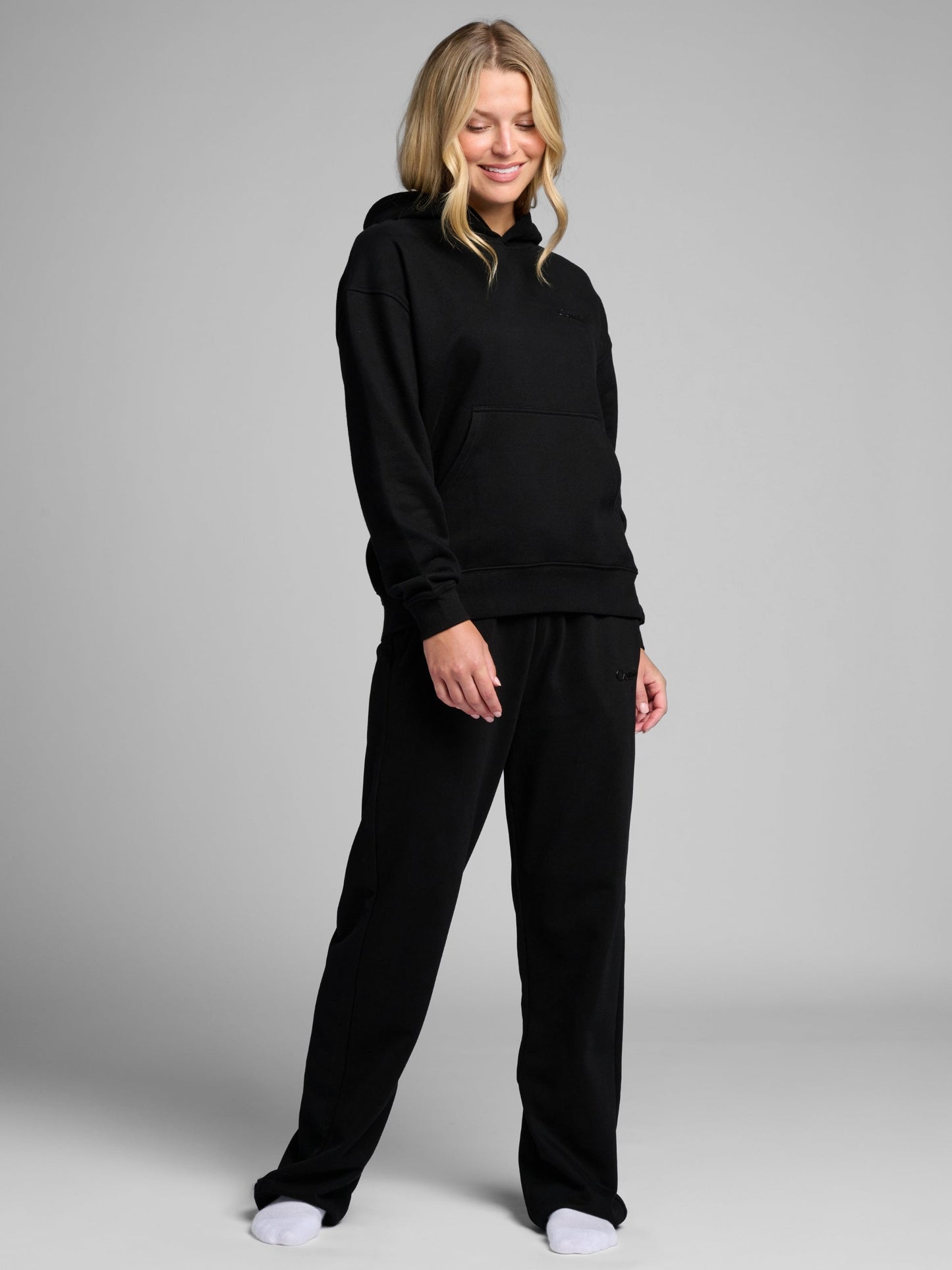 Comfrt Halo Lightweight Crop Hoodie
