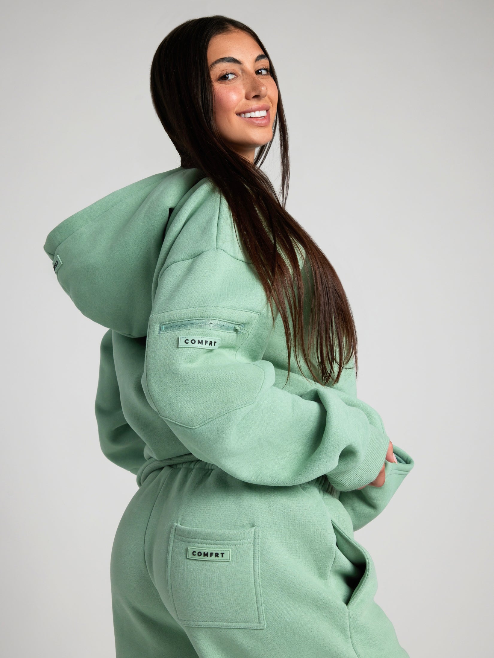 Comfrt Airplane Mode Travel Hoodie mit integrierter Augenmaske