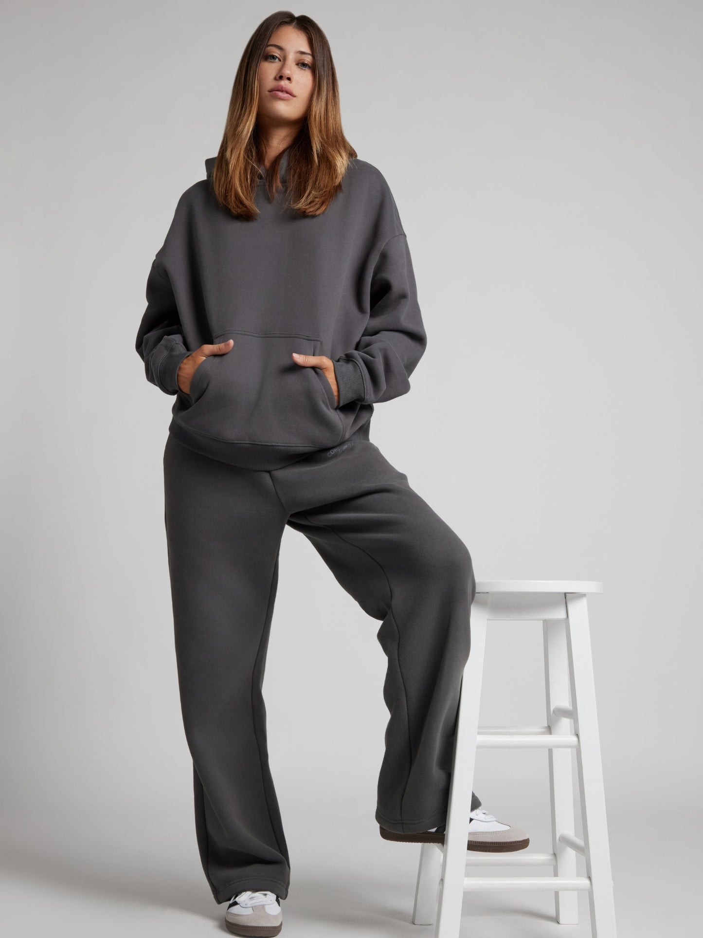Comfrt Basic Crop Hoodie Unisex Super Soft Cotton Blend