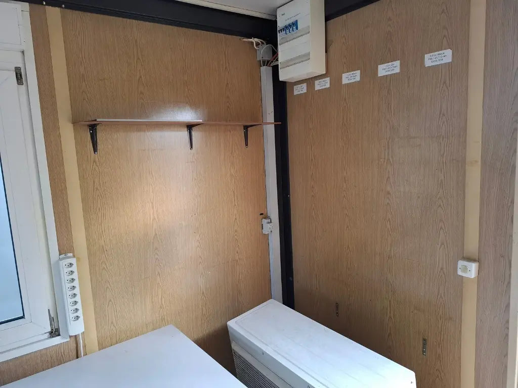 Widmer Modulare BürocontainerGebraucht 6,06 m Länge 2,22 kg Gewicht
