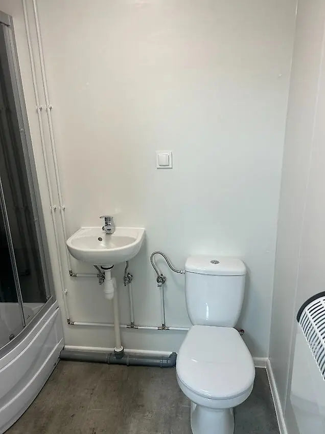Modularer Container 2024 Büro Sanitär Dusche Flexibel für temporäre Einsätze