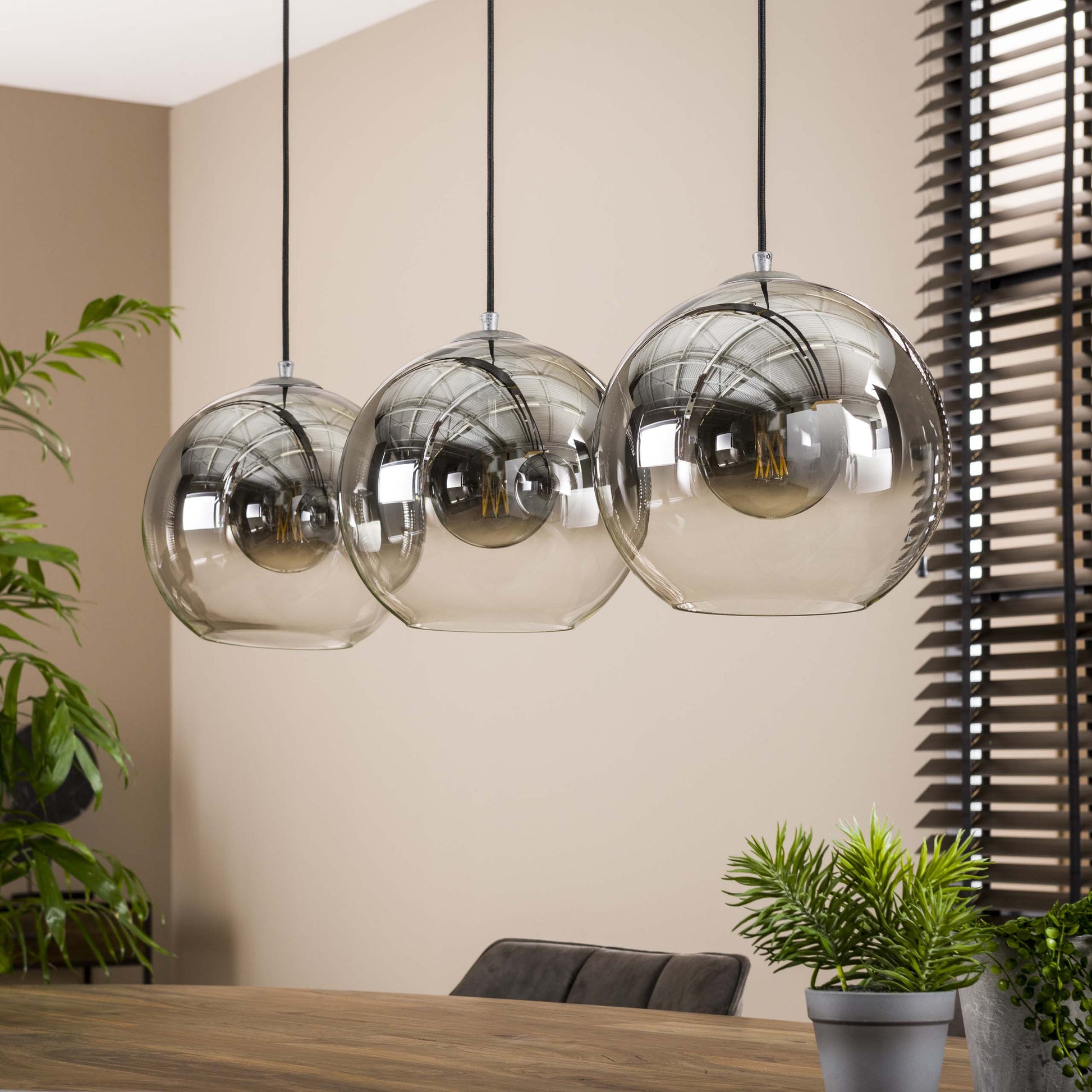 Luxusbetten24 Lumetto Pendelleuchte Rauchglas mit Farbverlauf