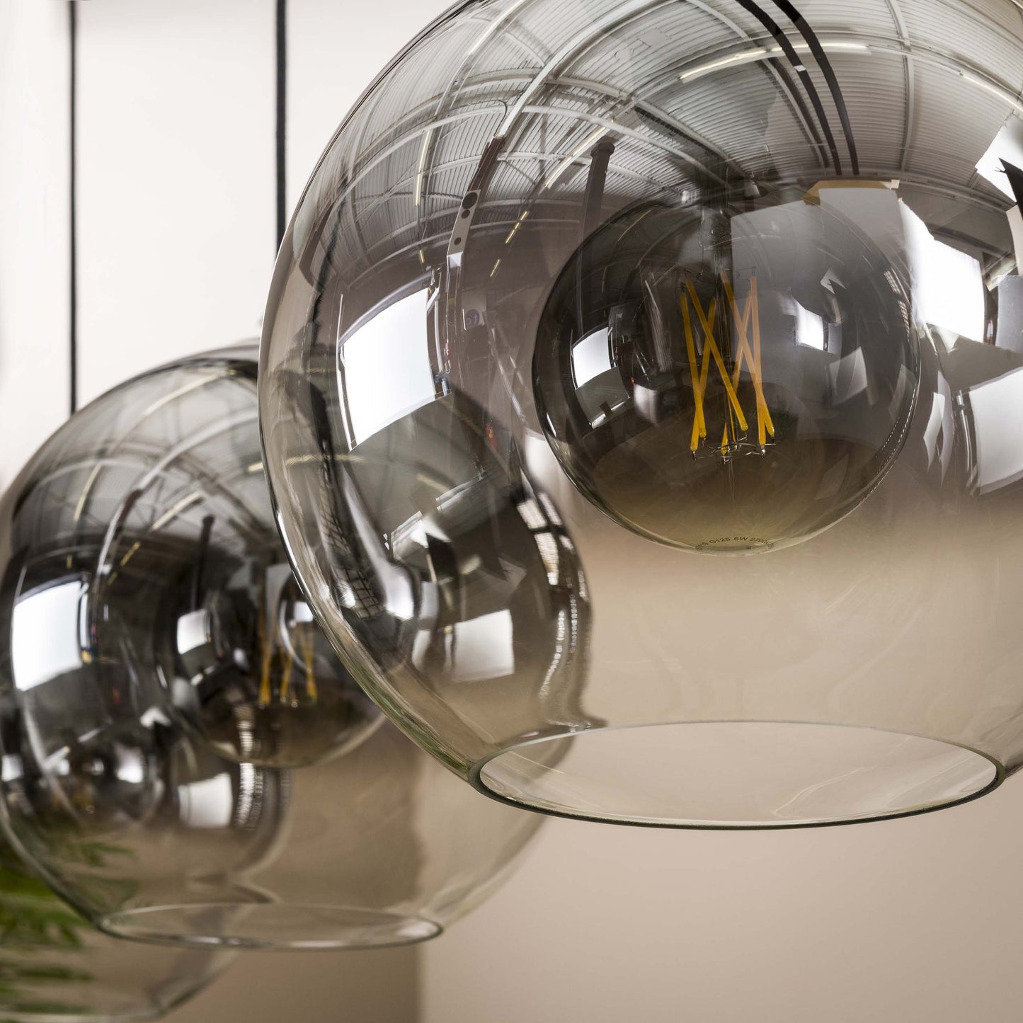 Luxusbetten24 Lumetto Pendelleuchte Rauchglas mit Farbverlauf