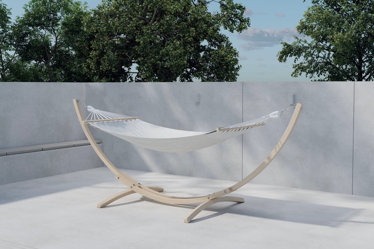 Luxusbetten24 Farella Gartenhängematte für Garten und Terrasse Beige
