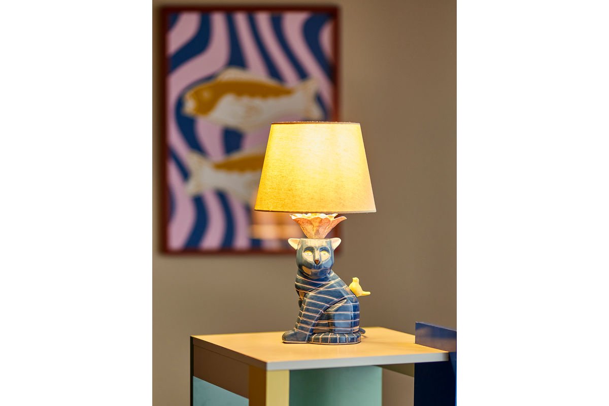 Tischlampe Liora – Handbemaltes Steingut in Blau, Dekoratives Designobjekt