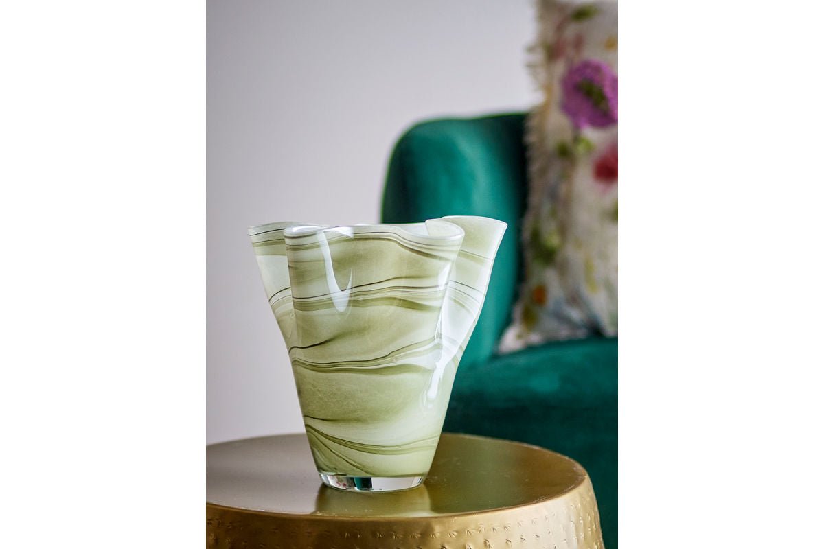 Luxusbetten24 Vase Mari – Grünes Glas, Dekorative Stil Grün