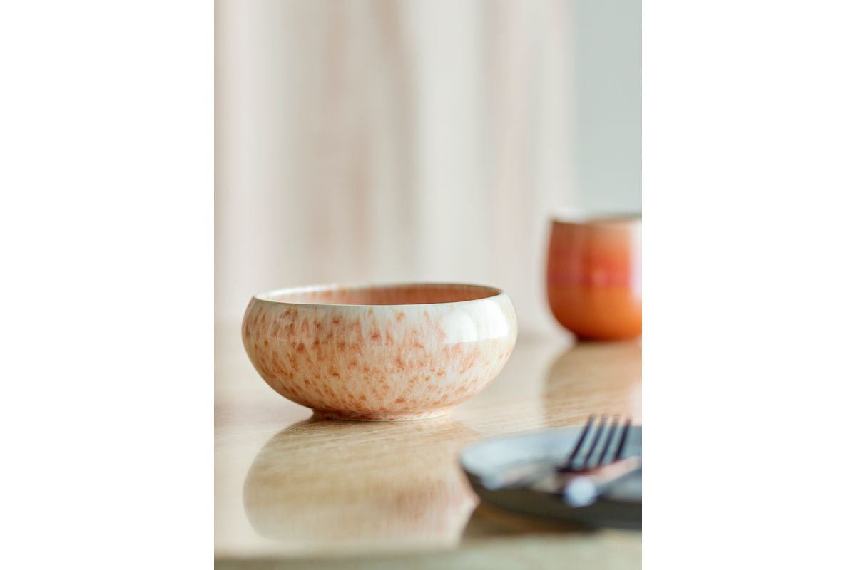 Luxusbetten24 Schalen-Set Yuri – Reaktive Glasur in Rosé (4er-Set)