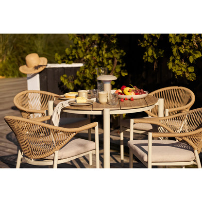 Luxusbetten24 Ylvorin Outdoor Garten Beistelltisch, Elegantes Beige‑Holz, Sand
