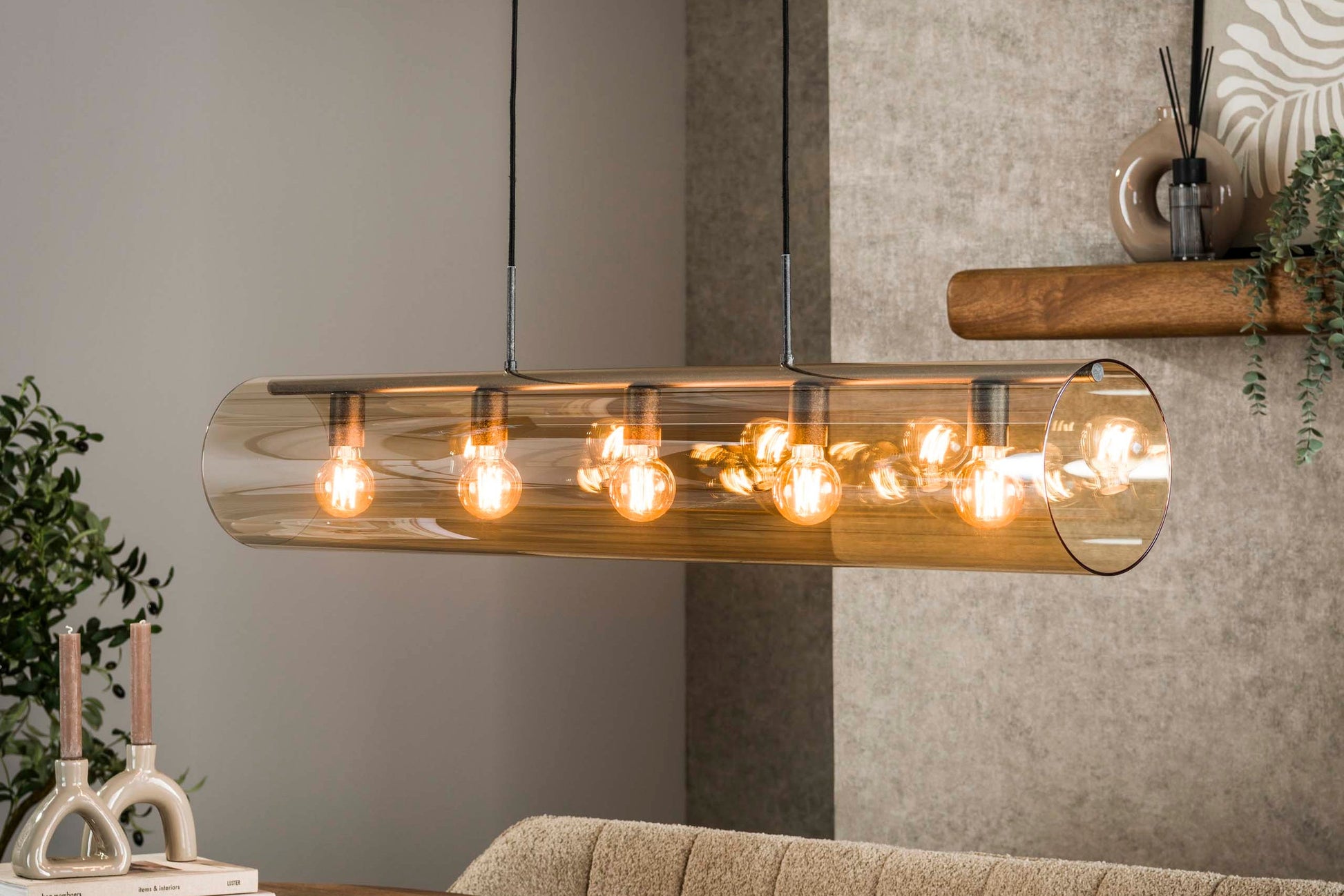 Pendelleuchte Solvira – Mit 5 Leuchten In Horizontalem Tube‑Amberglass Design