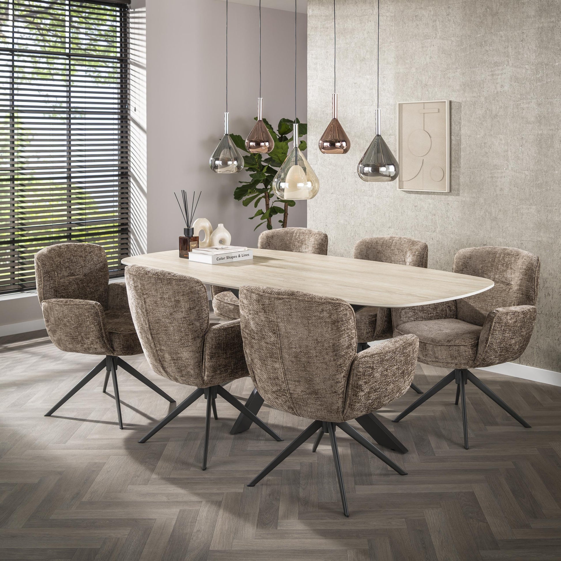 Luxusbetten24 Lysandra Leuchte 5‑tropf Modell Elegant in Bernstein/Kupfer/Chrom