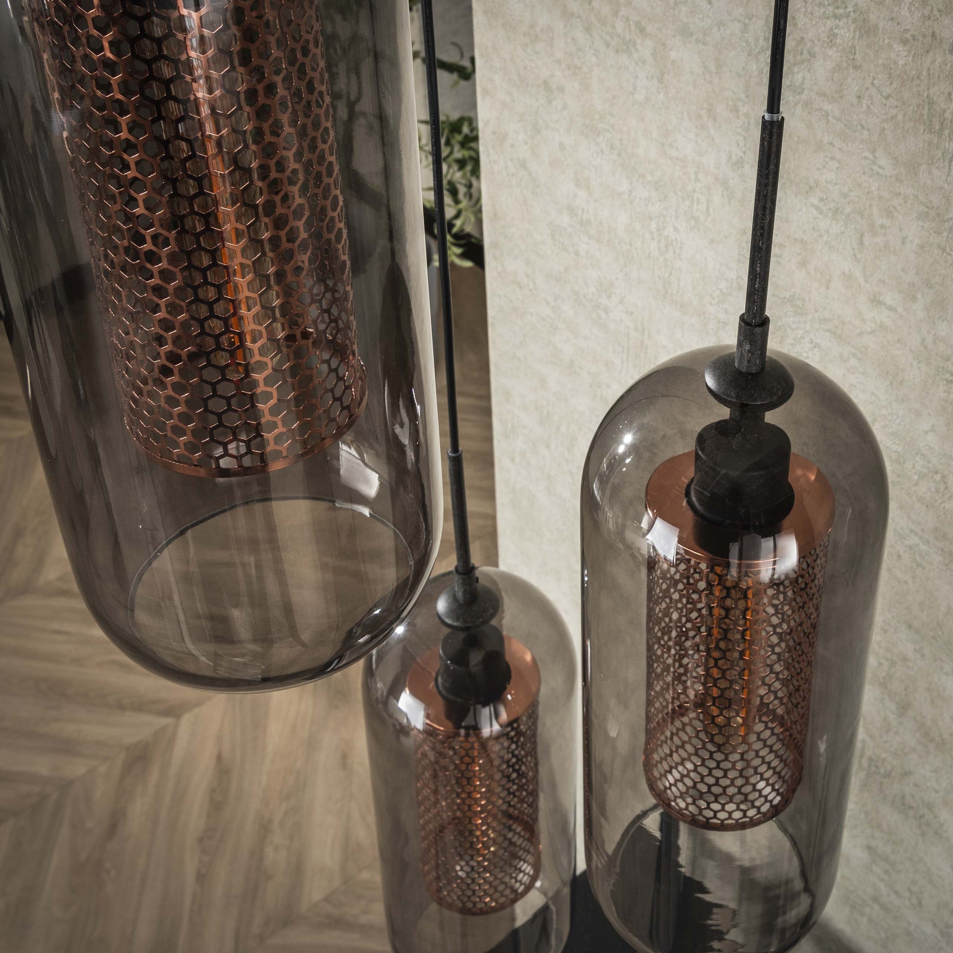 Pendelleuchte Talvira – Gestuft mit 3 Leuchten im Rauchglas-Mesh-Design