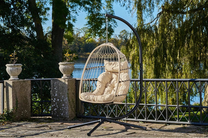 Luxusbetten24 Valora Hängesessel aus PE‑Rattan, Beige