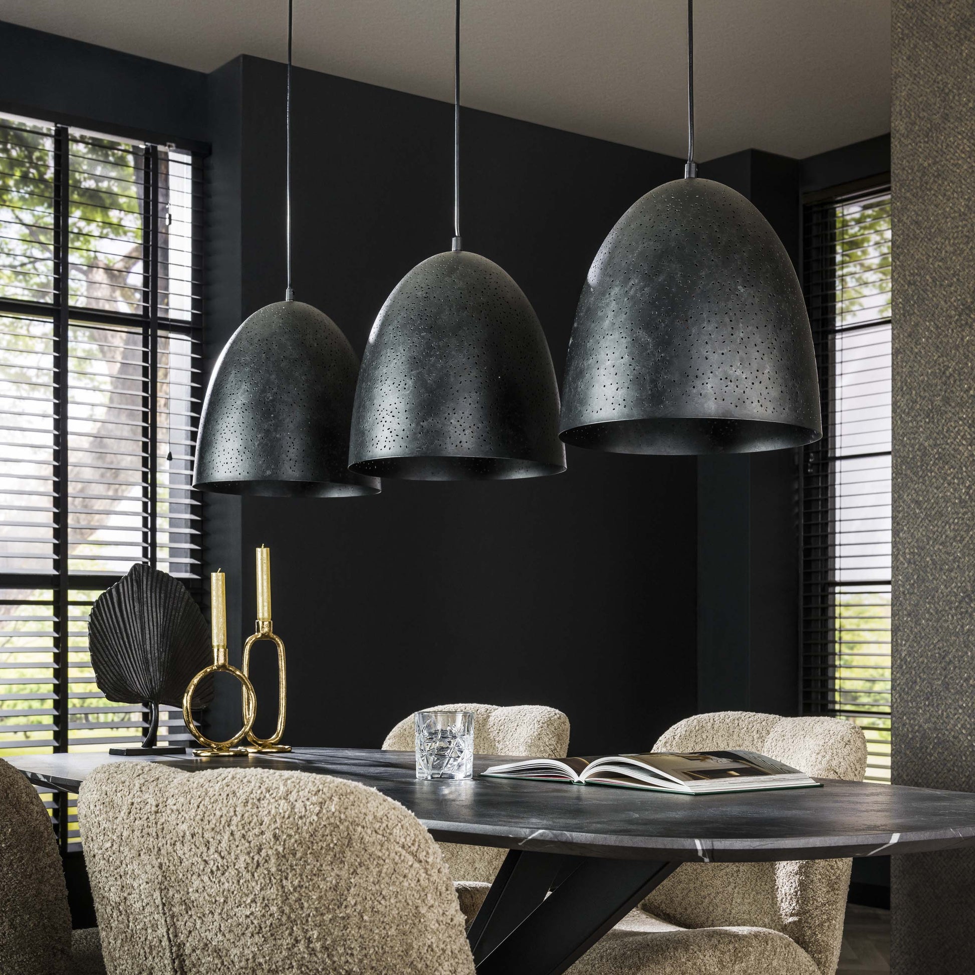 Luxusbetten24 Aliora Pendelleuchte 3‑teilige Dunkelgrau‑Mesh‑Glockenform Moderne Wohnzimmer Design