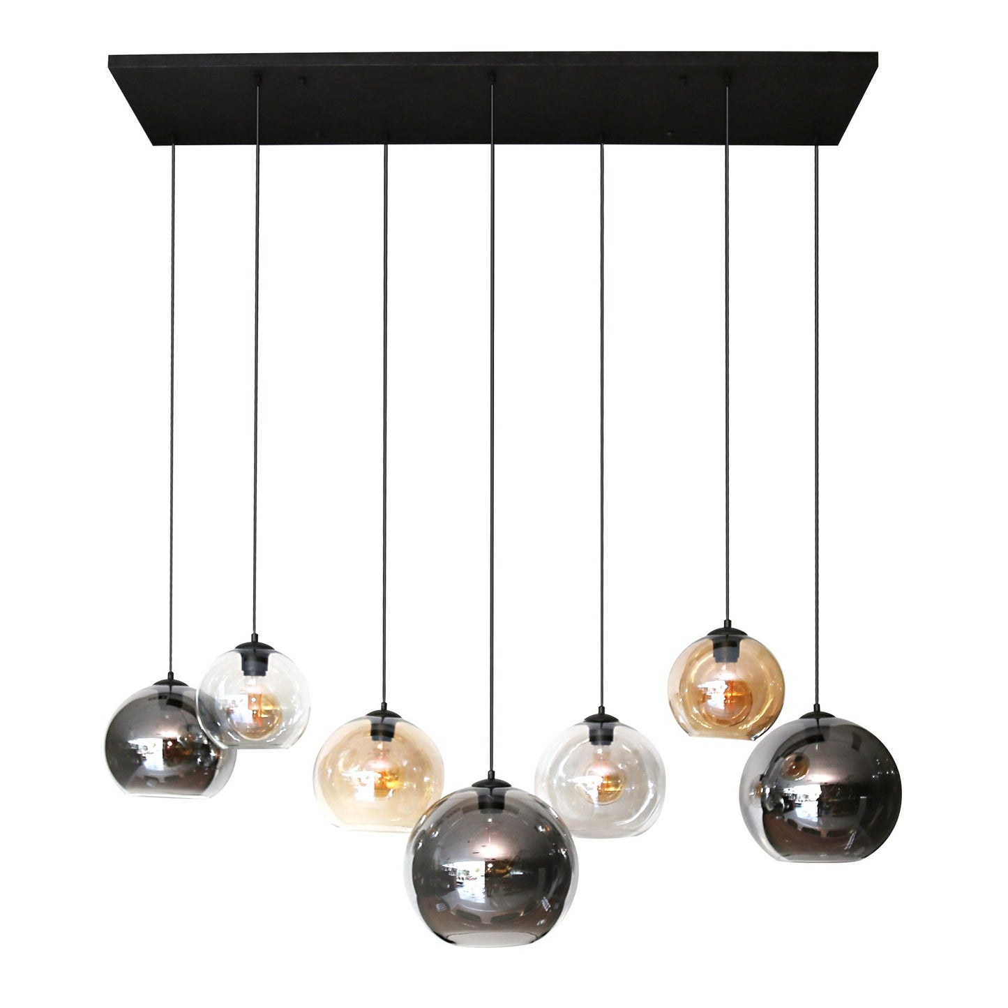 Luxusbetten24 Olivara Pendelleuchte 7‑gläserne Schirme Bernstein Chrom Hellgrau