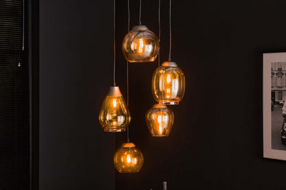 Luxusbetten24 Alaris Pendelleuchte Gestufte 5‑Leuchten Amberfarben Deckenlampe Design