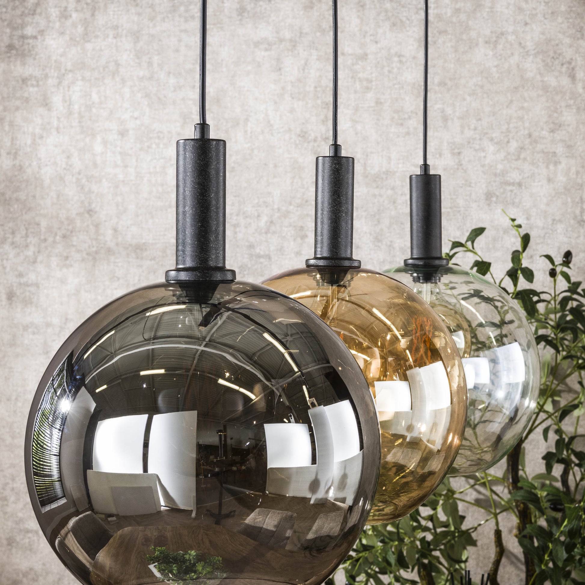 Seralis Pendelleuchte – 3 Glas-Schirme Chrom, Bernstein, Transparent