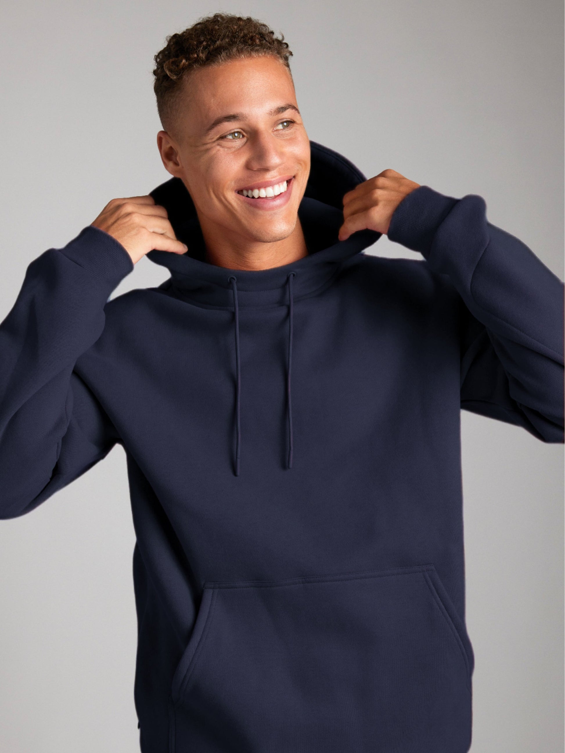 Comfrt Airplane Mode Travel Hoodie mit integrierter Augenmaske