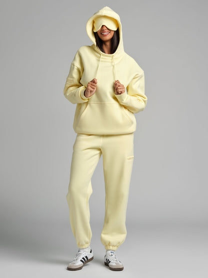 Comfrt Airplane Mode Travel Hoodie mit integrierter Augenmaske