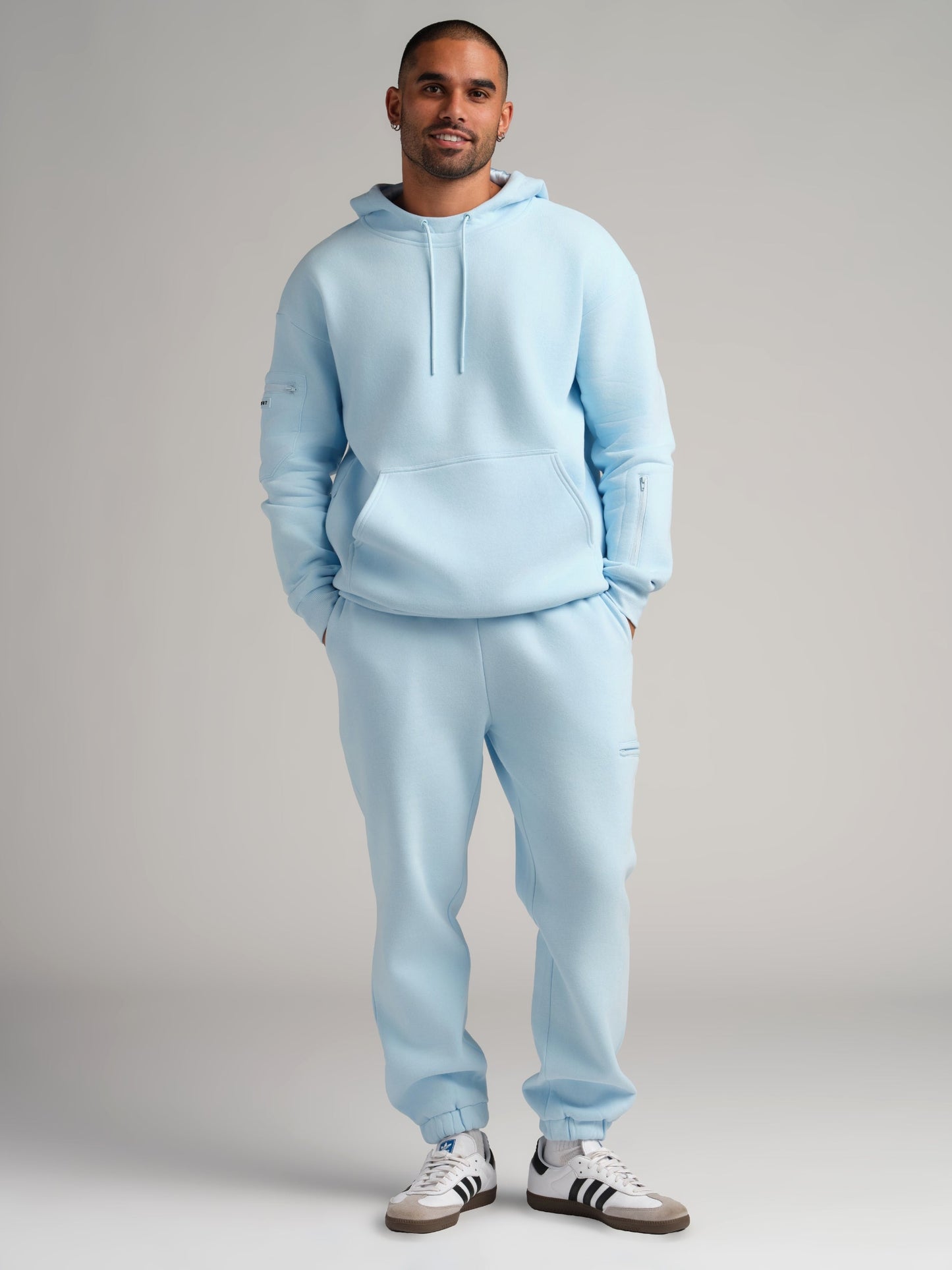 Comfrt VIP Airplane Mode Ultraweicher Reisekapuzenpullover Silk-Linie Babyblau