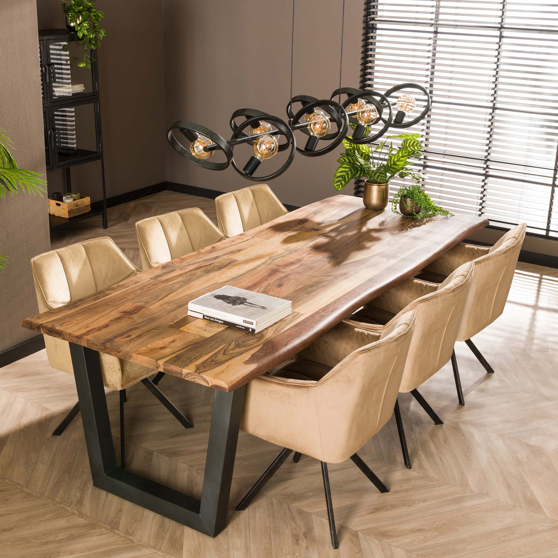 Pendelleuchte Arkon Octa – Offenes Metallrahmen-Design in Charcoal (8-flammig)