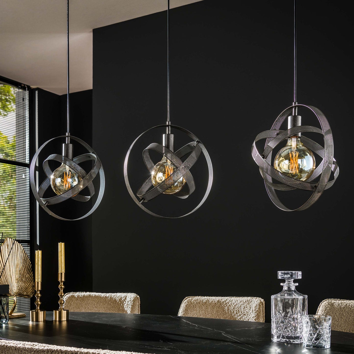 Pendelleuchte Astryx – Drehbares Ringdesign Schwarz 3‑Flammig