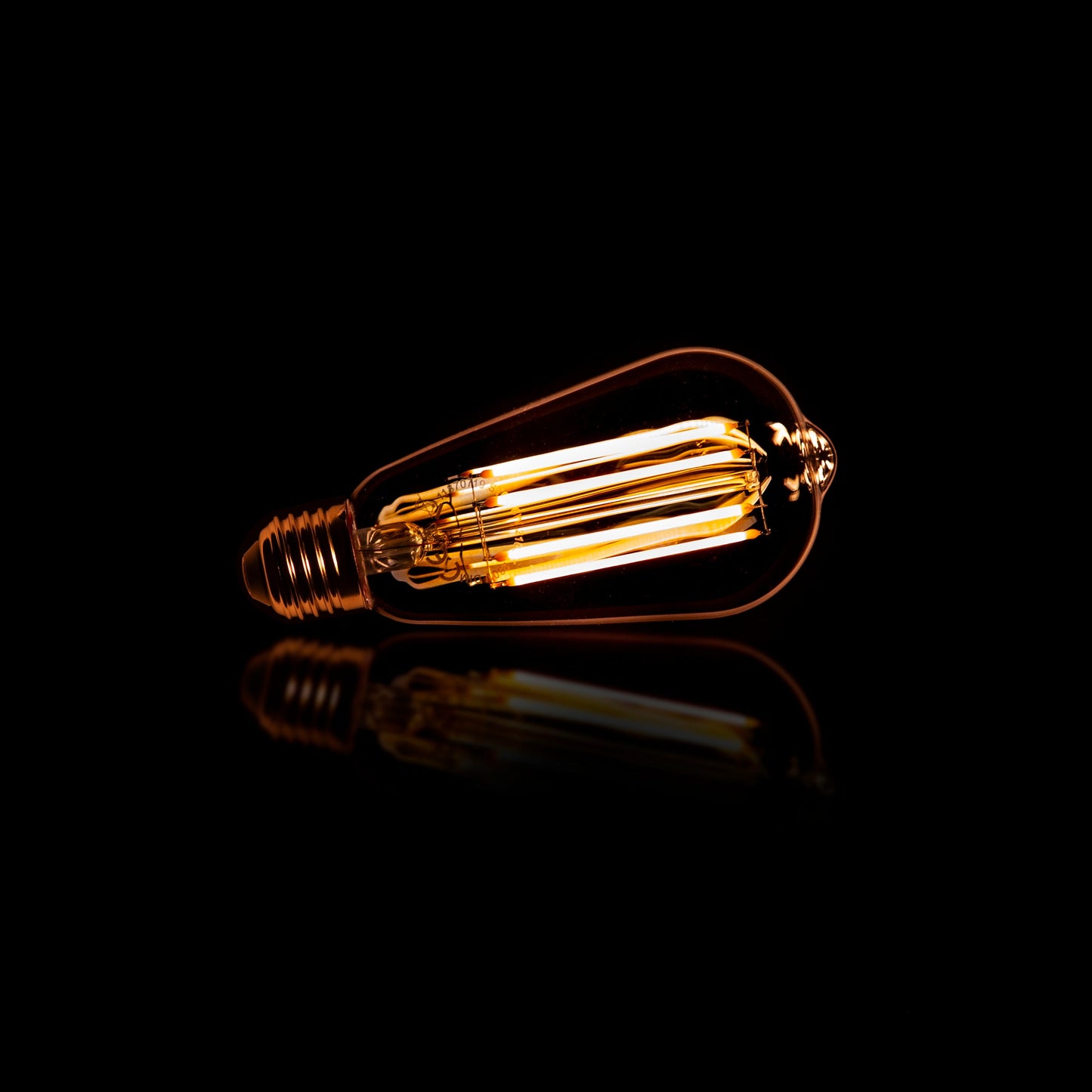 Luxusbetten24 Aura Drop LED‑Glühlampe ST64‑E27 Amberglas Für Wohnambiente