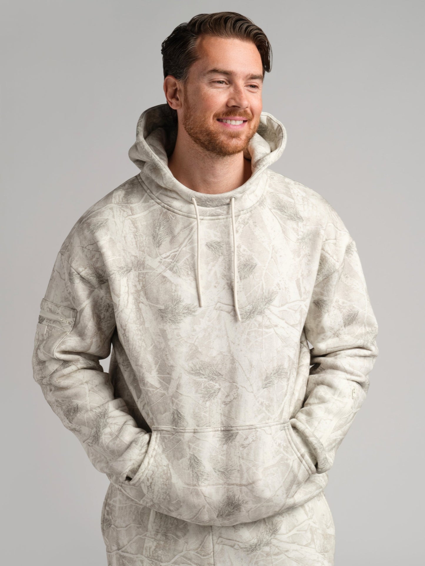 Comfrt Airplane Mode Travel Hoodie mit integrierter Augenmaske