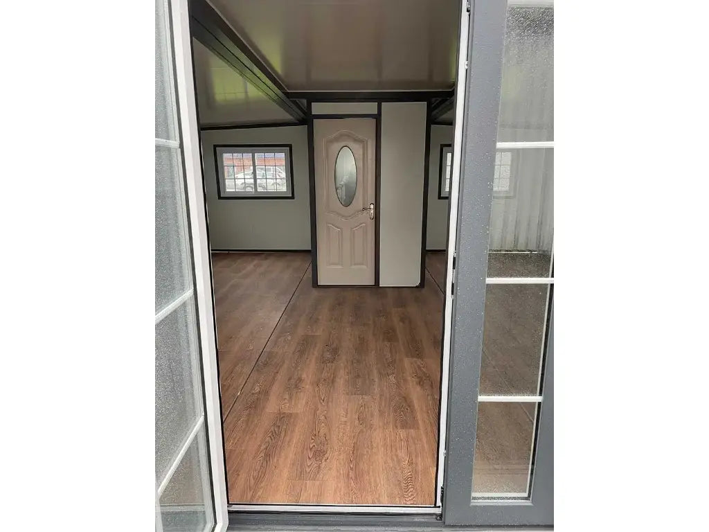 Kompakte Tiny House Basis Fixe 5,80 m × 2,00 m × 2,50 m, mit großer Wohnfläche