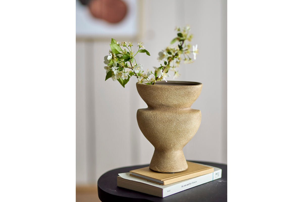 Luxusbetten24 Elvara Vase Terrakotta Natur Handgefertigt Elegante Dekoration