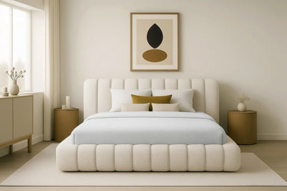 Luxusbetten24 Designer Selene Bouclé Polsterbett 120x200 Beige mit Stauraum