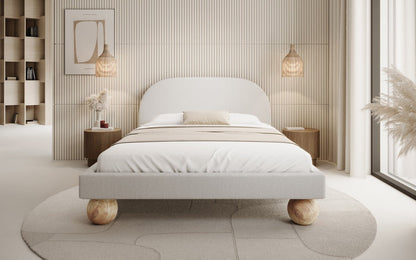 Luxusbetten24 Milo Designer Polsterbett Bouclé mit runden Holzfüßen