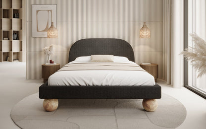 Luxusbetten24 Milo Designer Polsterbett Bouclé mit runden Holzfüßen