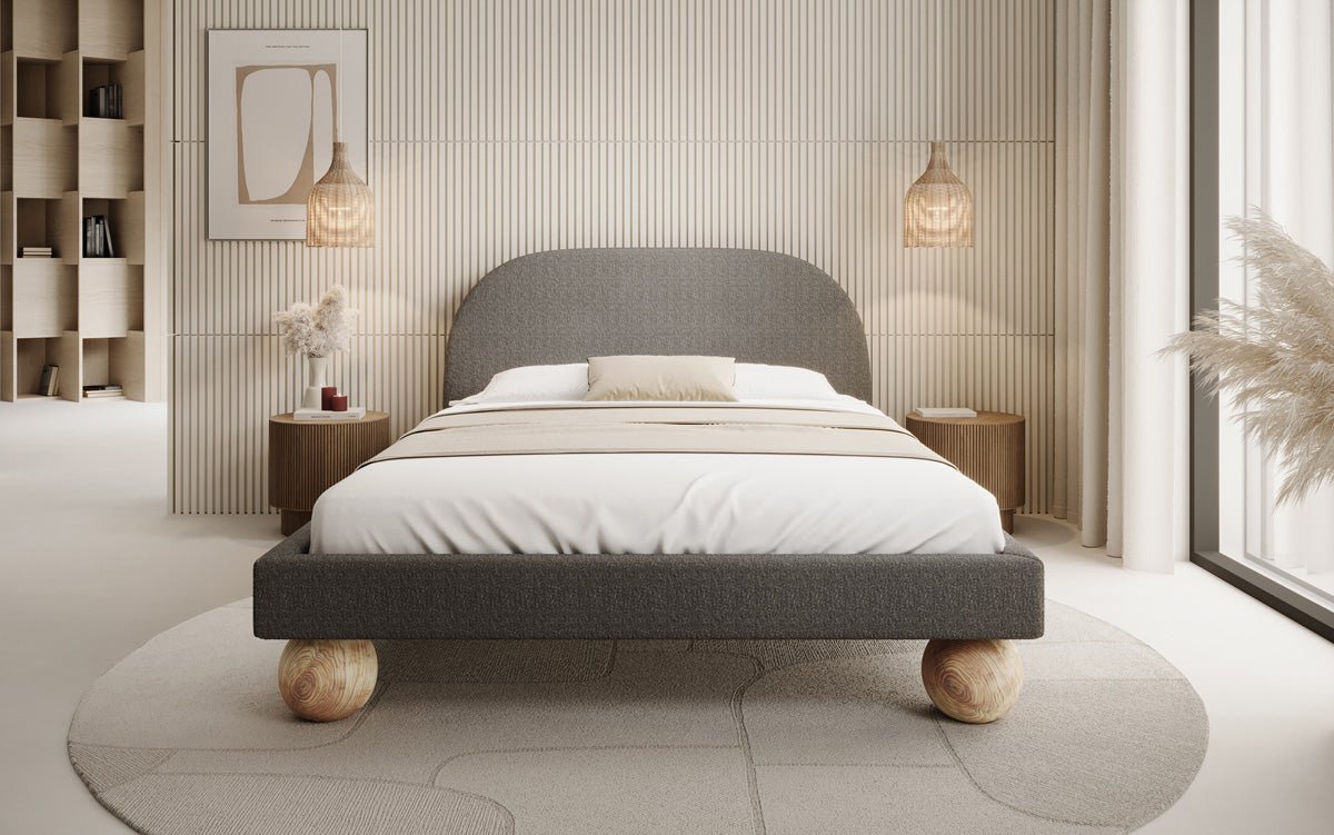 Luxusbetten24 Milo Designer Polsterbett Bouclé mit runden Holzfüßen