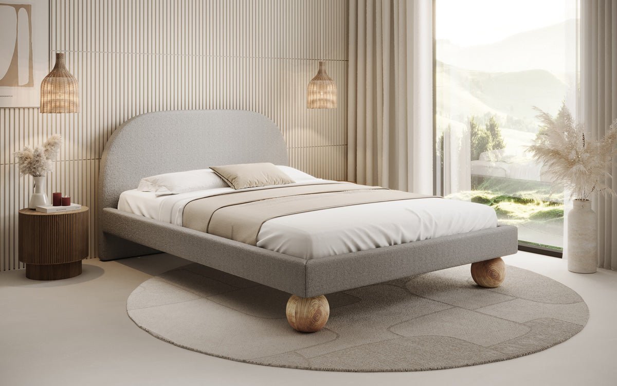 Luxusbetten24 Milo Designer Polsterbett Bouclé mit runden Holzfüßen