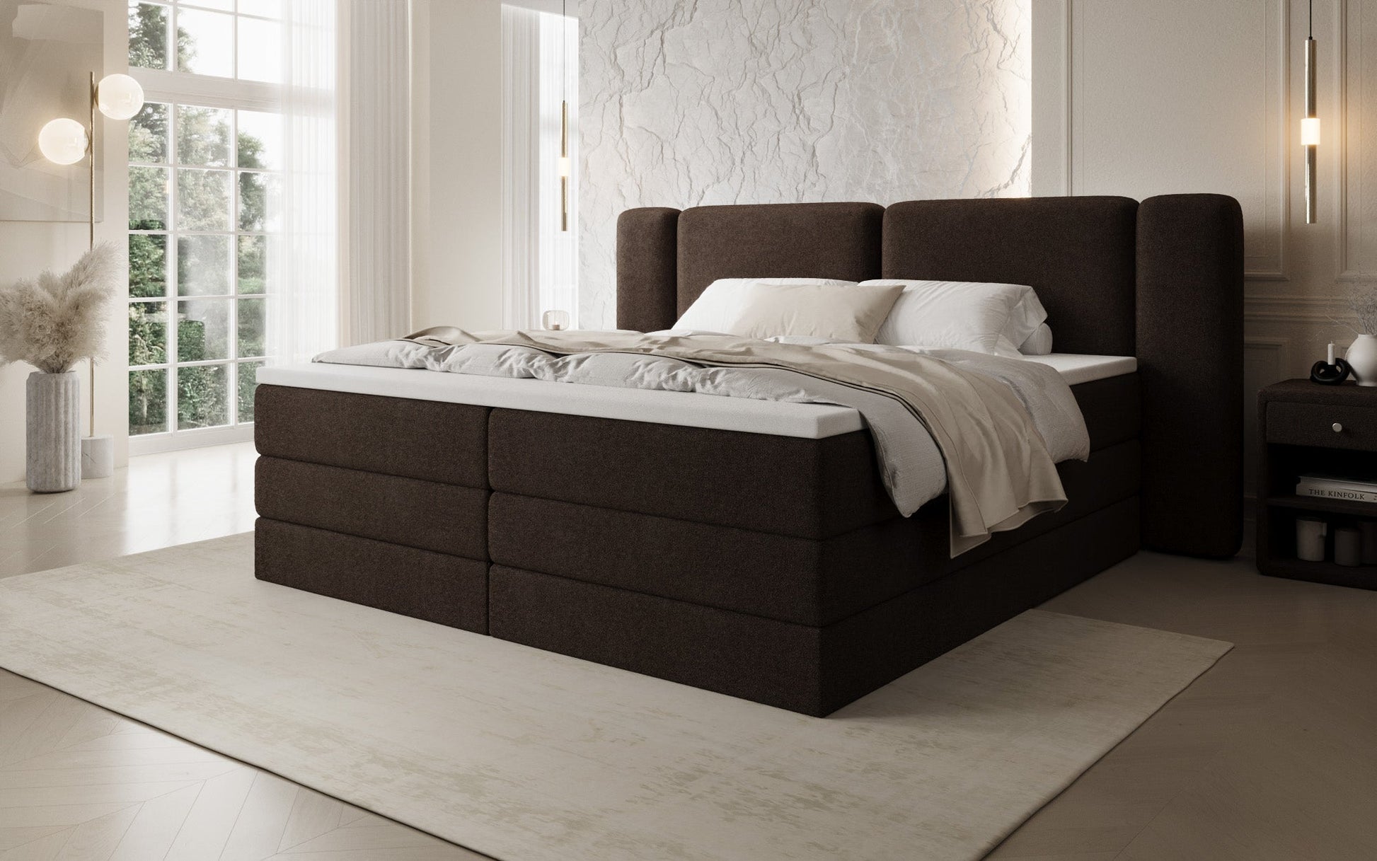 Luxusbetten24 Leni Boxspringbett mit hochklappbarem Stauraum in Teddy Bouclé