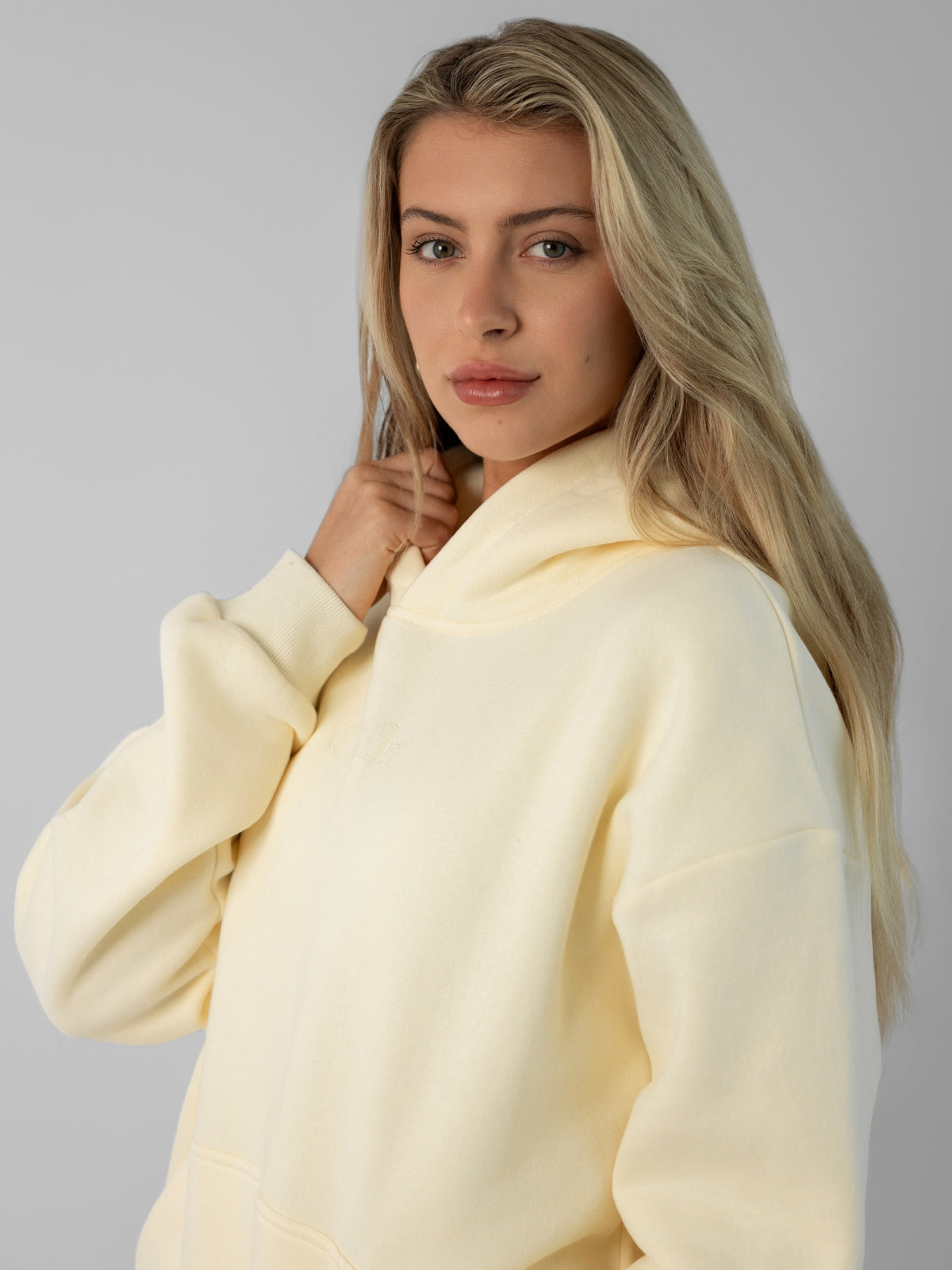 Signature Hoodie Unisex Oversized CloudTouch mit Kapuze und Kängurutasche