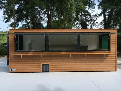 Conteneur Restaurant 20 Fuß – Mobilrestaurant, Corten‑Stahl, 14 m² Innenfläche
