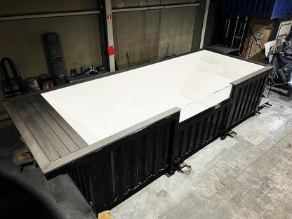 MBH Container 6 m Schwarz Pool mit Alkorplan Membran, LED‑Beleuchtung
