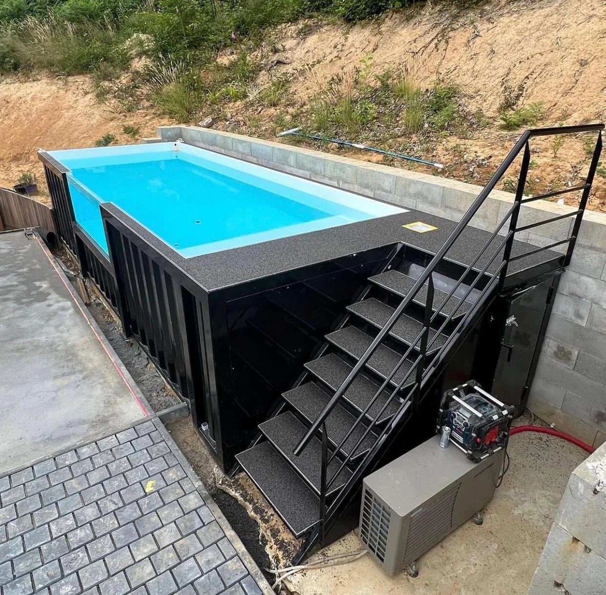 Intex Premium Rundpool Ø 4,50 m Stahlrahmenpool mit Sandfilteranlage, Leiter und Abdeckung – 15.000 L Gartenpool