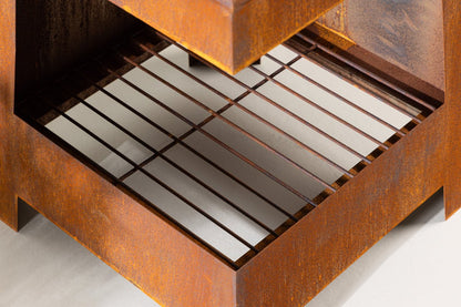 Luxusbetten24 Elias Garten Feuerkorb Quadratischer Kamin Rusty Orange